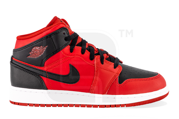 Jordan 1 Mid "Reverse Bred"