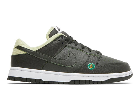 Nike Dunk Low "Avocado" (W)