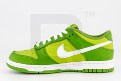 Nike Dunk Low "Chlorophyll"